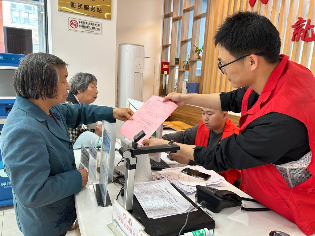 多措并举织牢消防安全“防护网”