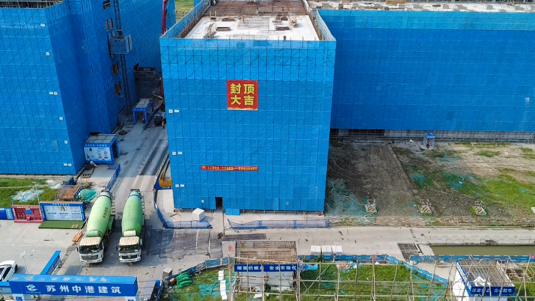 年产汽车车灯产品120万套 市级重点项目燎旺车灯封顶